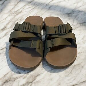 Chaco Men's Chillos Slide sandal in a green/fossil color (9)